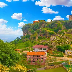 Kalaja , Krujë Albania